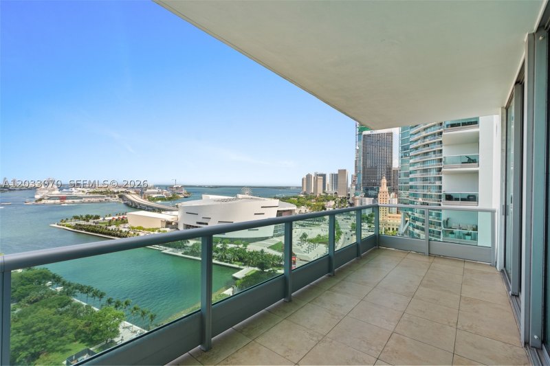 Apartment for rent at 900 Biscayne 2304