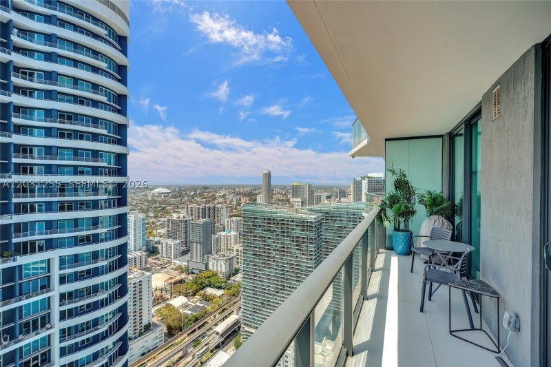 Apartment for rent at Dua Miami - SLS Brickell Condo 4508