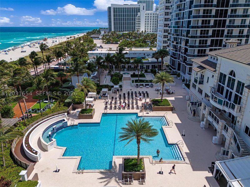 Apartment for rent at Blue Diamond Condo 2305
