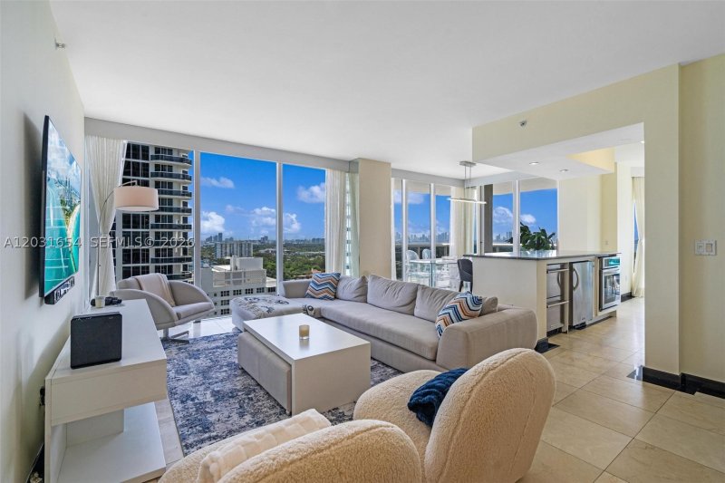 Apartment for rent at Blue Diamond Condo 2305