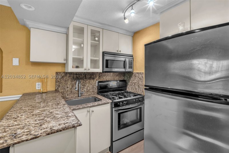 Property photo # 2