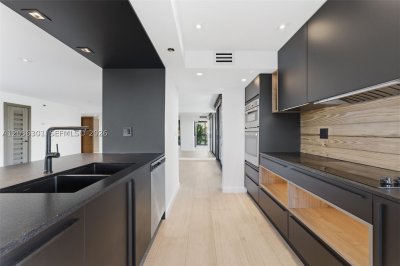 Venetian Isle Condos Apt #308