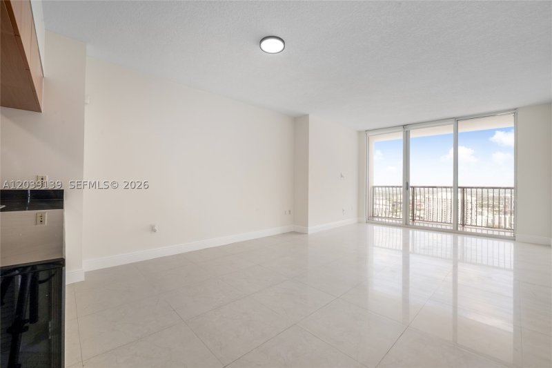 Condo for sale at Opera Tower 4811