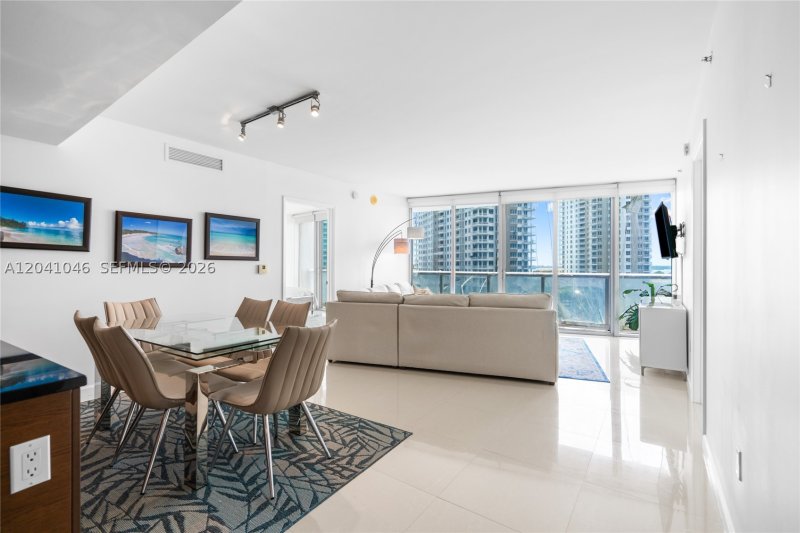 Comprar apartamento en Icon Brickell Tower II BAY807