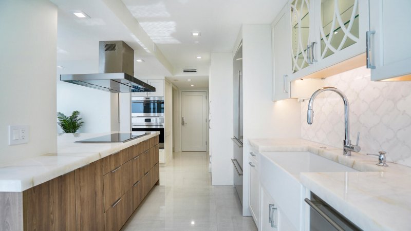 Condo for sale at Plaza South 14a
