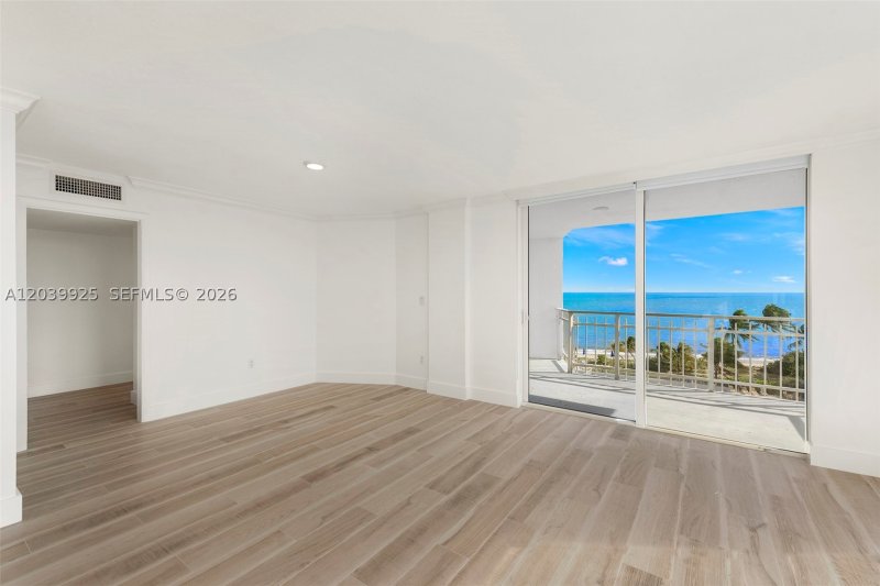 Condo for sale at Mar Azul 7ES