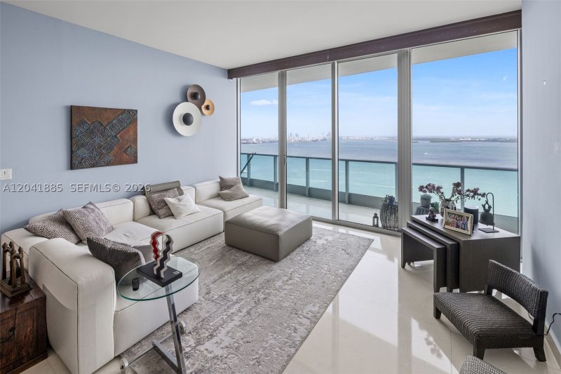 Apartment for rent at Jade Brickell 2909