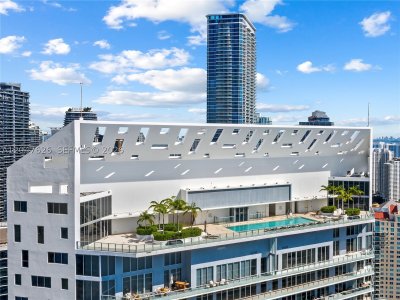 Brickell House Condo Apt #1813