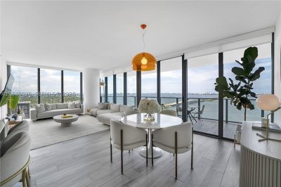 One Paraiso Apt #2706