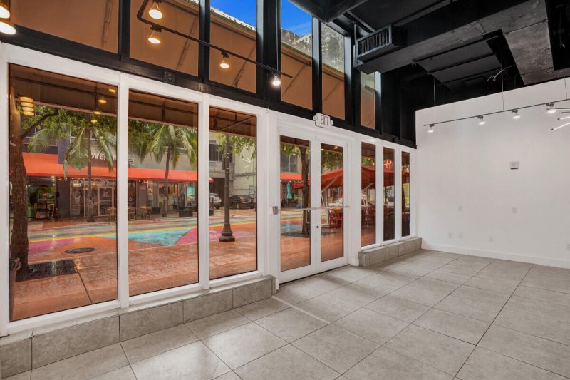 Comprar apartamento no 50 Biscayne Cu6