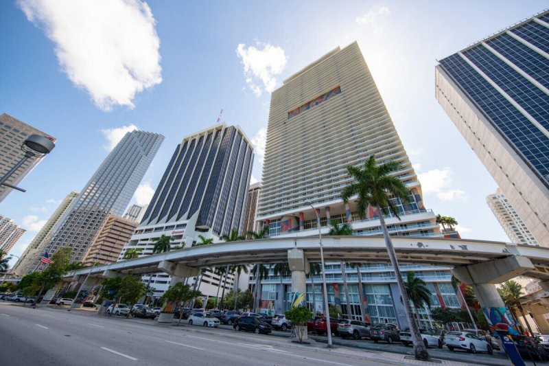 50 Biscayne Apt #Cu6