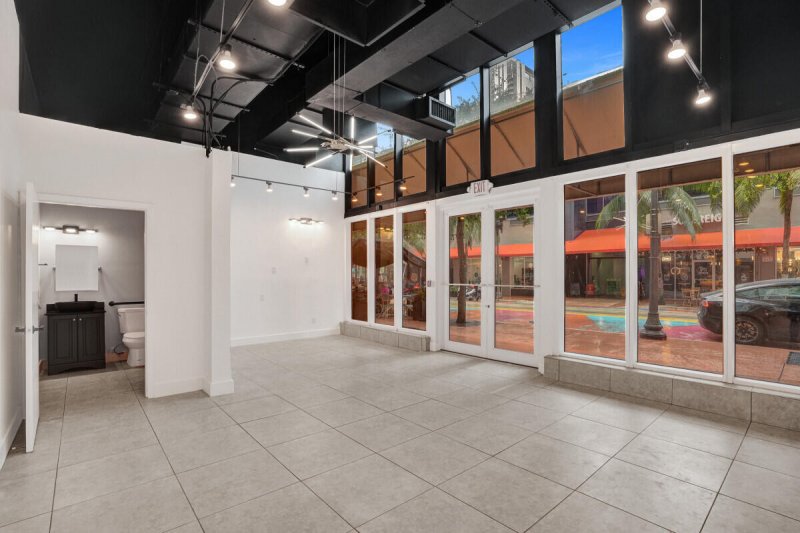 Comprar apartamento no 50 Biscayne Cu6