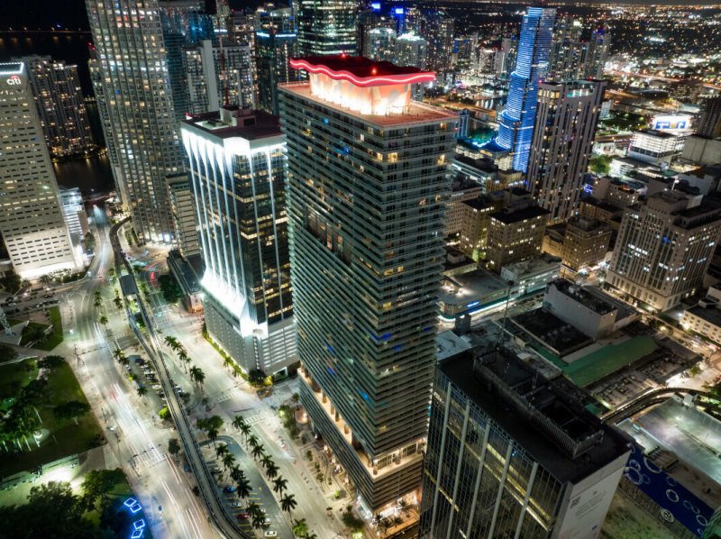 Comprar apartamento no 50 Biscayne Cu6