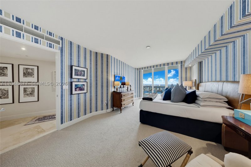 Aluguel de apartamento no Ocean Four 3604