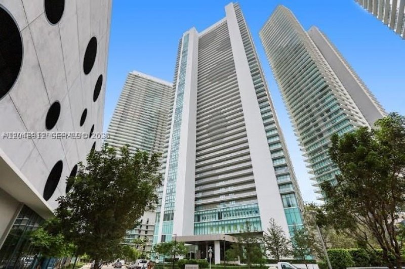 Comprar apartamento en Paraiso Bay Miami 4205