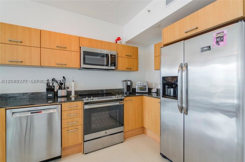Property photo # 8