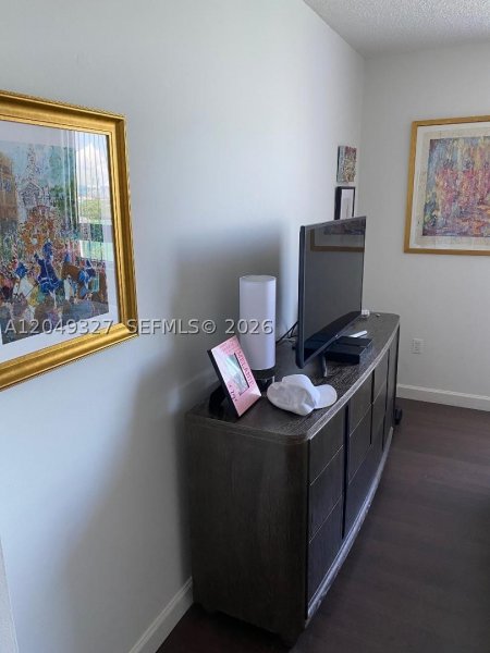 Apartment for rent at Waverly 2212