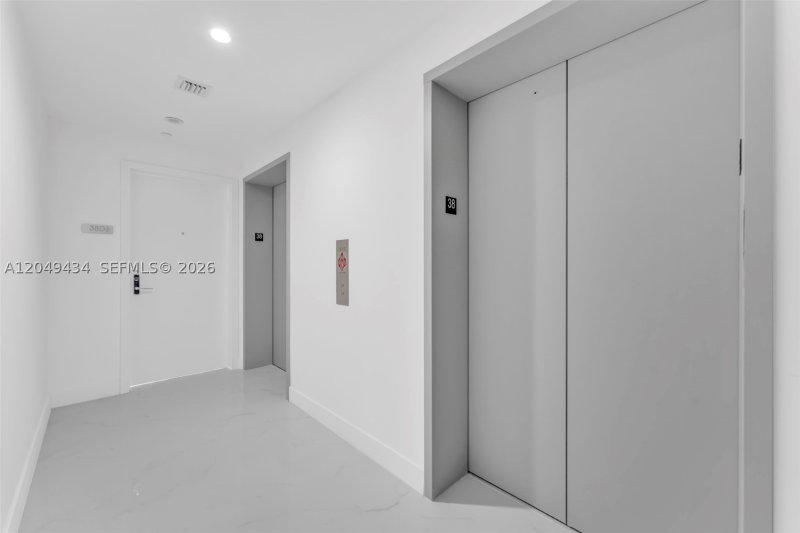 Apartment for rent at Aria Reserve Miami 3806