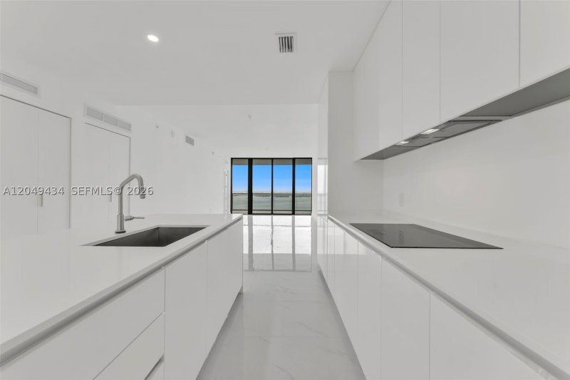 Apartment for rent at Aria Reserve Miami 3806