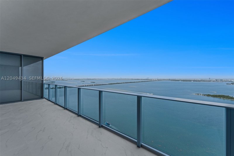 Apartment for rent at Aria Reserve Miami 3806
