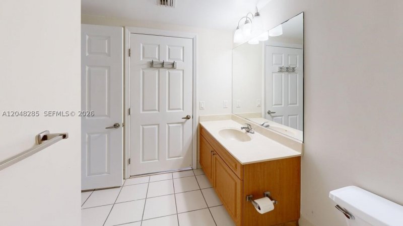 Aluguel de apartamento no Brickell Vista 1110