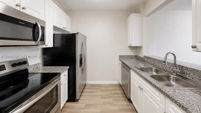 Brickell Vista Apt #1110