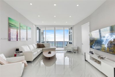 Trump Royale Apt #3504