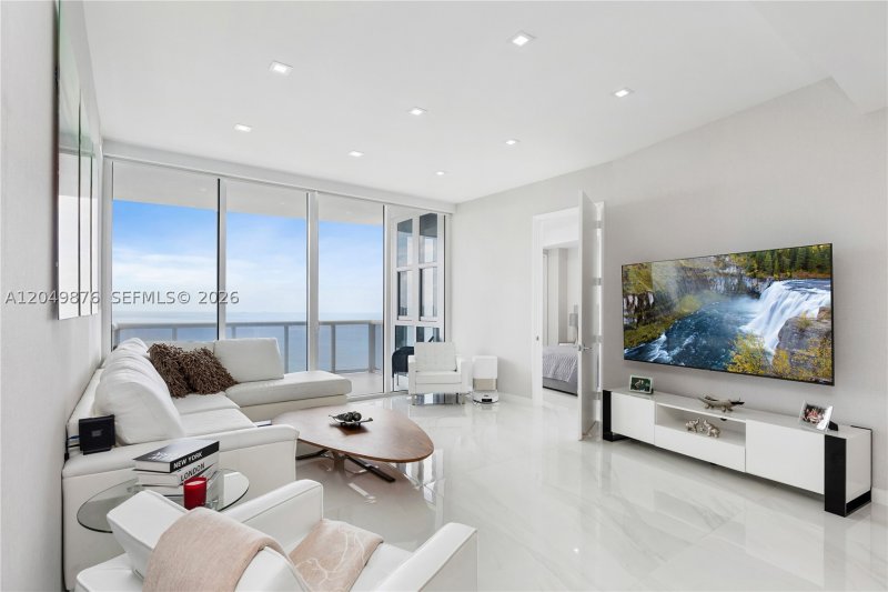 Comprar apartamento en Trump Royale 3504