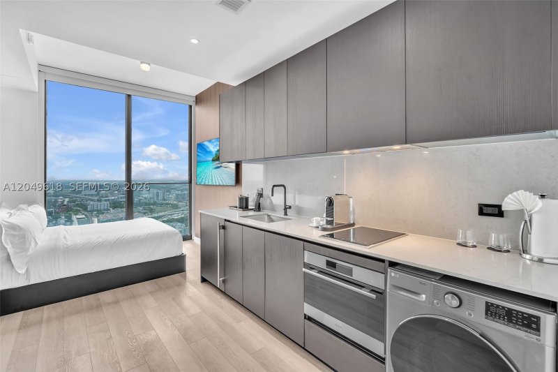 Condo for sale at E11EVEN Hotel & Residences 4607A