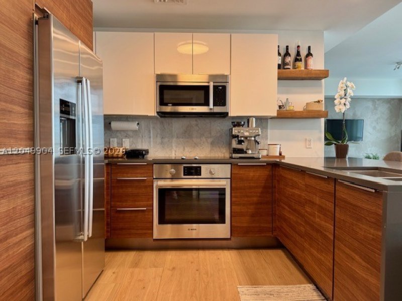 Property photo # 0