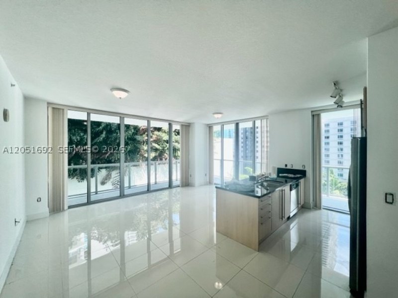 Apartment for rent at Axis on Brickell North Tower 1219