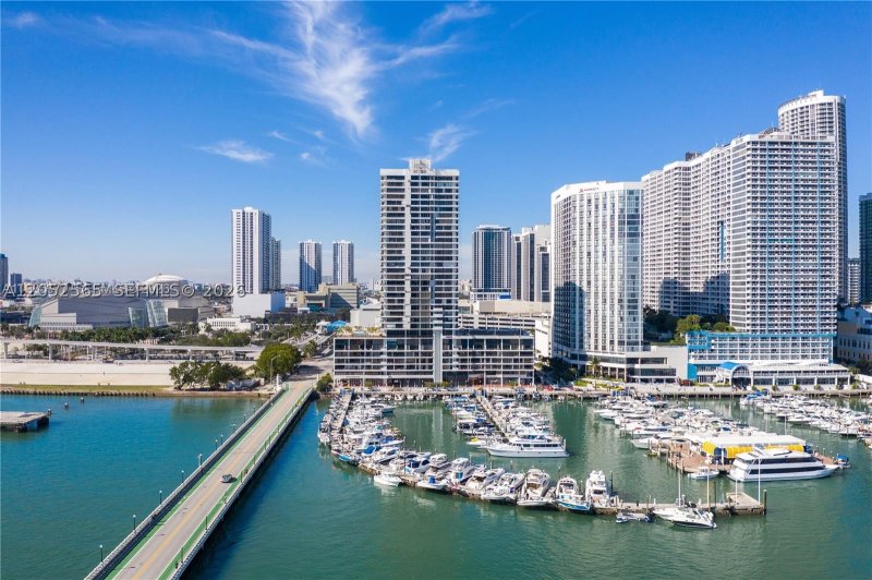 Apartment for rent at The Venetia 26G