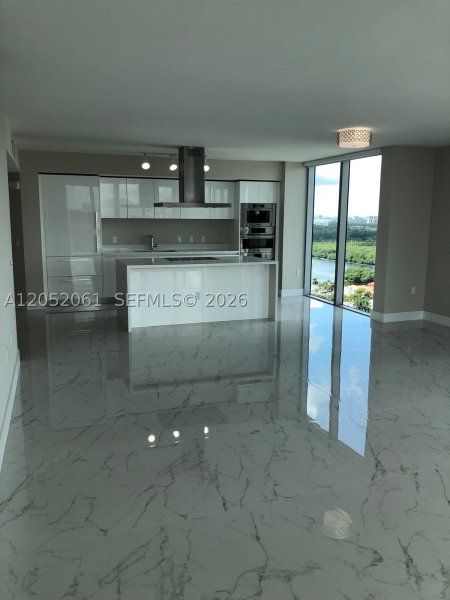 Condo for sale at Parque Towers at St. Tropez 5-2401