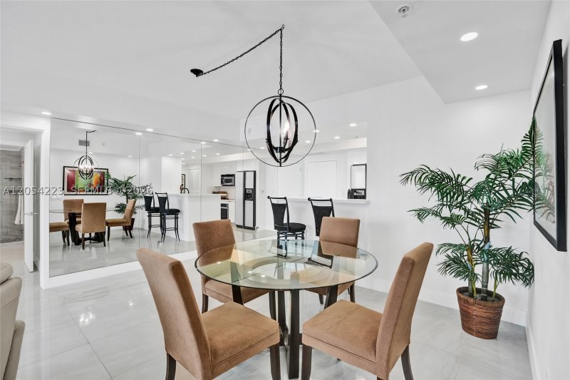 Condo for sale at One Miami West Tower 3807