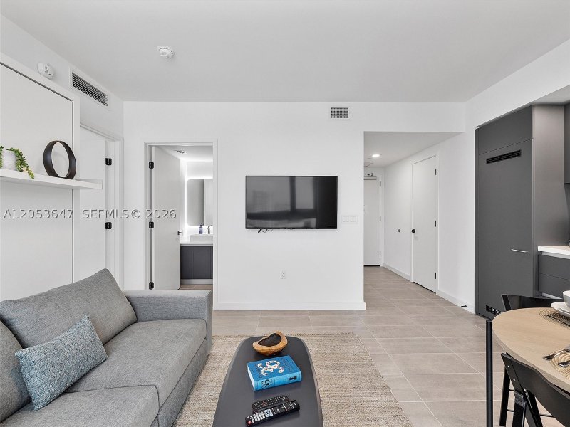 Apartment for rent at YotelPad Miami 2706