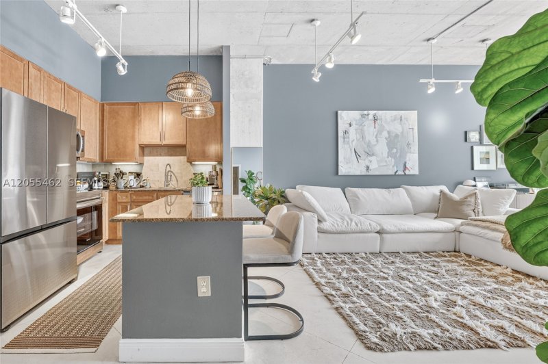 Apartment for rent at Cite On The Bay 2414