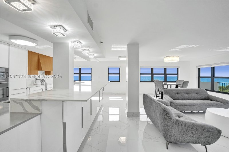 Apartment for rent at The Summit 602S
