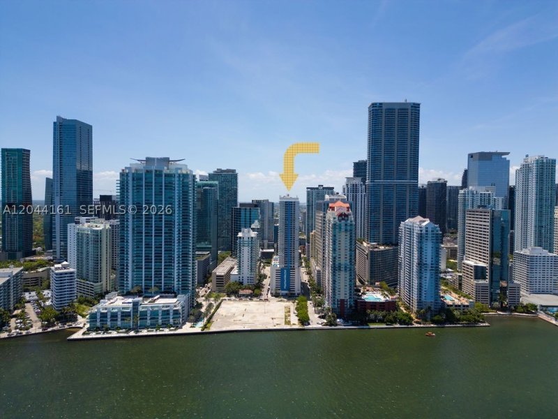 Apartment for rent at The Club At Brickell Bay 2806