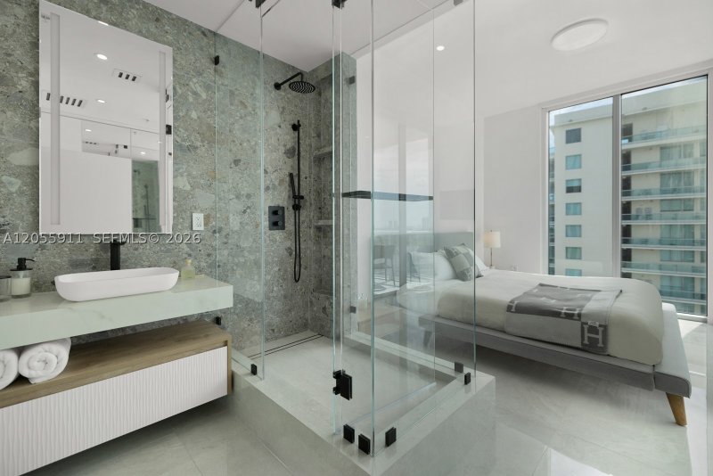 Comprar apartamento en Eloquence on the Bay 1208