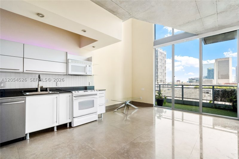 Apartment for rent at Neo Vertika Brickell 1019