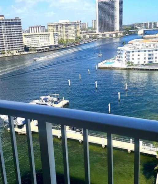 Apartment for rent at The Hemispheres 9q