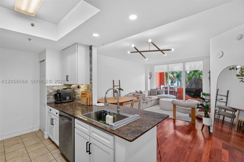Apartment for rent at Cite On The Bay 306