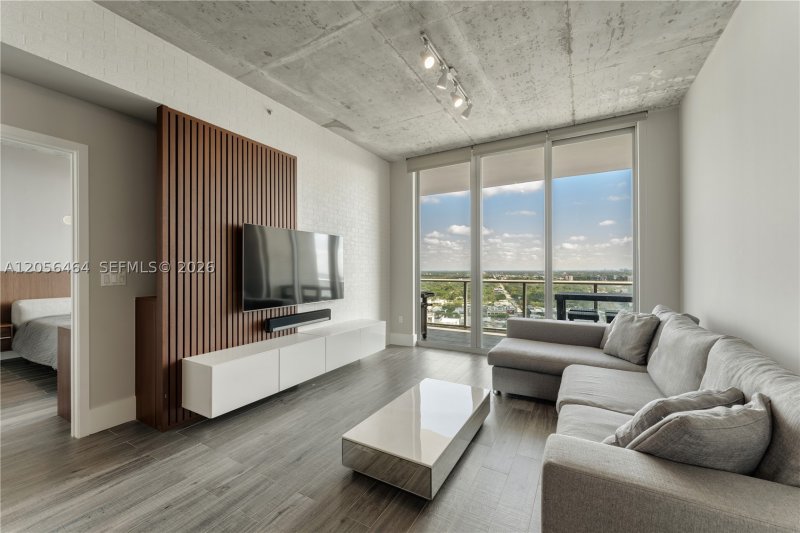 Apartment for rent at Midtown Miami 2 H2302