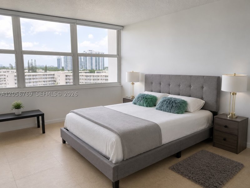 Alquiler de apartamento en Del Prado South Tower 803