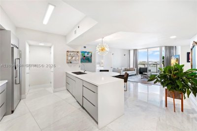 Murano Grande Apt #1405