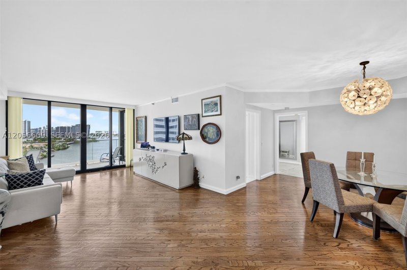 Comprar apartamento en Williams Island 2800 1005