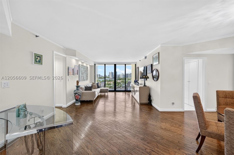 Comprar apartamento en Williams Island 2800 1005
