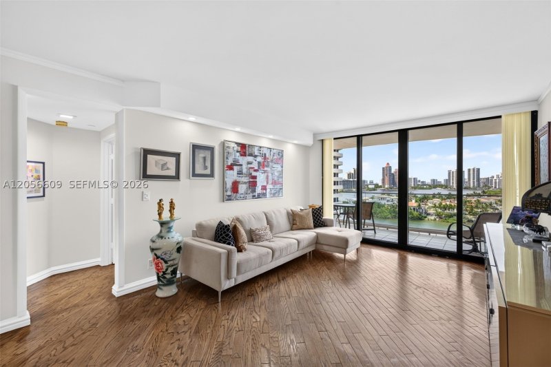 Comprar apartamento en Williams Island 2800 1005