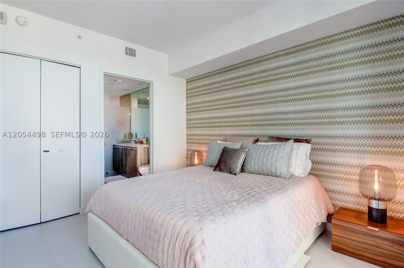 Condo for sale at Paraiso Bayviews 1502