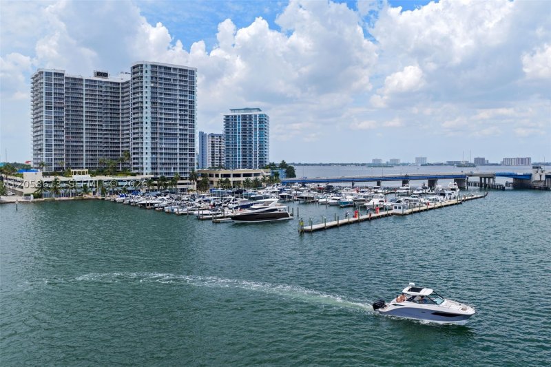 Comprar apartamento en Grandview Palace 2124